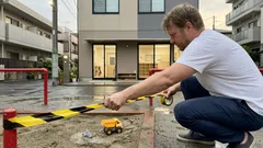 保育施設が“不自然に”壊れた：リション・レツィヨン損壊映像から見えるクラスター弾の可能性