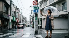 右向き矢印の標識、実は3種類：運転中に迷わない見分け方