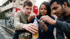 ペットボトルのストローが沈むのを防ぐ差し込み方、向きを変えるだけの簡単ワザ