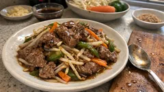 焼肉だれ風の甘辛味でご飯がすすむ、牛肉ともやしの肉野菜炒め