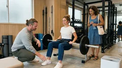 スクワットでお尻に効かないのはなぜ？ヒップスラストの強みと“効かせ方”を最短で整理