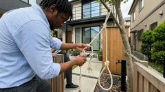 庭のロープ遊具:一瞬の「絡まり」を事故にしないための安全見直しポイント