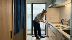 夜、家でヤモリが増えるのは暑さだけじゃない?行動の特徴と増やさないための3つのコツ