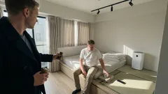 「早く寝なきゃ」で目が冴える夜に：逆説的意図で緊張をゆるめる入眠のコツ